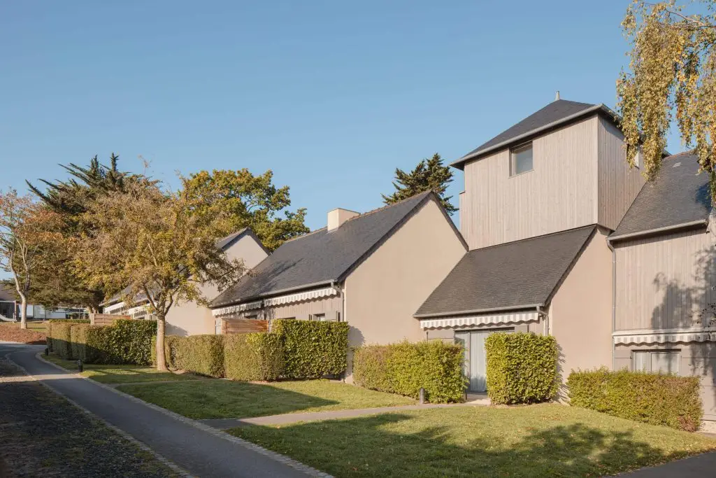 Rénovation des 72 gîtes du village vacances KER EMERAUDE